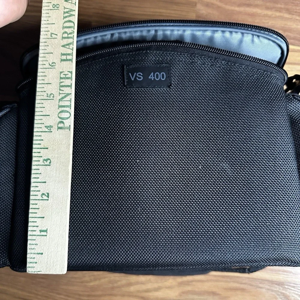 LowePro VS400 Camera Bag Black Should Strap Padded Compartments Canon Nikon